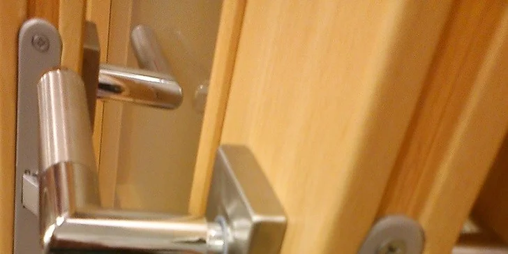 Renovácia dverí a zárubní