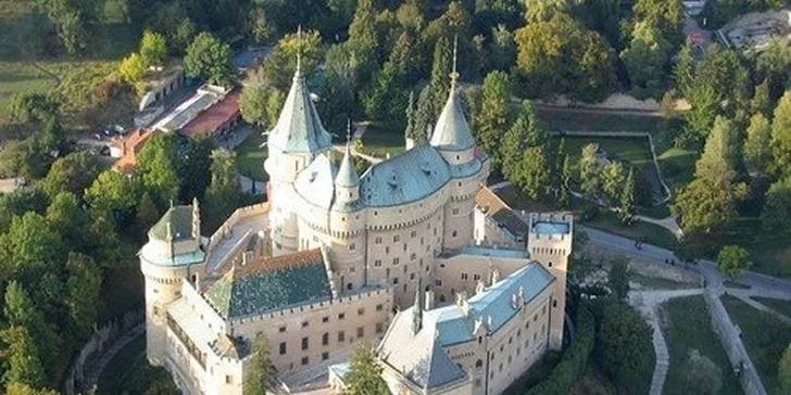 Čarovné Bojnice na 2 alebo 3 noci pre dvoch