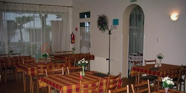 Grilovaný kurací rezeň alebo vyprážané korbáčiky