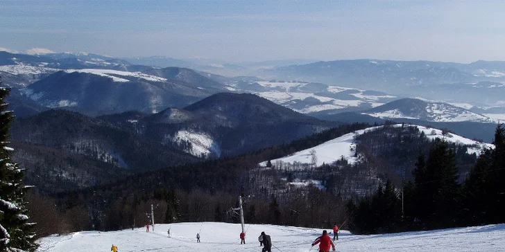 3-hodinový alebo celodenný SKIPAS v Lyžiarskom stredisku Šachtičky