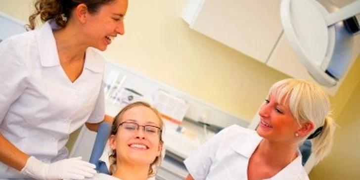 25 eur za dentálnu hygienu. Žiarivé a zdravé zuby. Prevenciou predídete zbytočným zdravotným problémom so zľavou až 70 %!