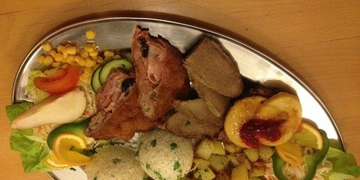 Degustačné divinové hody pre 2 osoby v salaši Cabaj