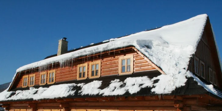 Zimná dovolenka v Hoteli Gavurky*** v Terchovej so skipasmi pre celú rodinu