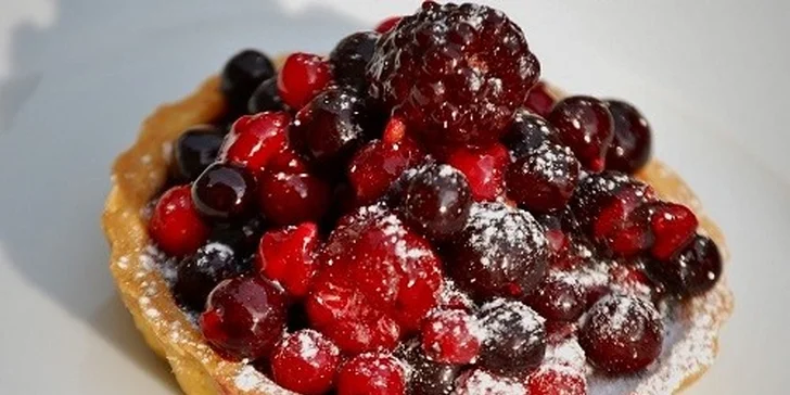 Domáce dezerty v Simo Pastry v centre mesta 