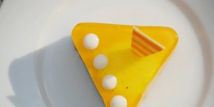 Domáce dezerty v Simo Pastry v centre mesta 