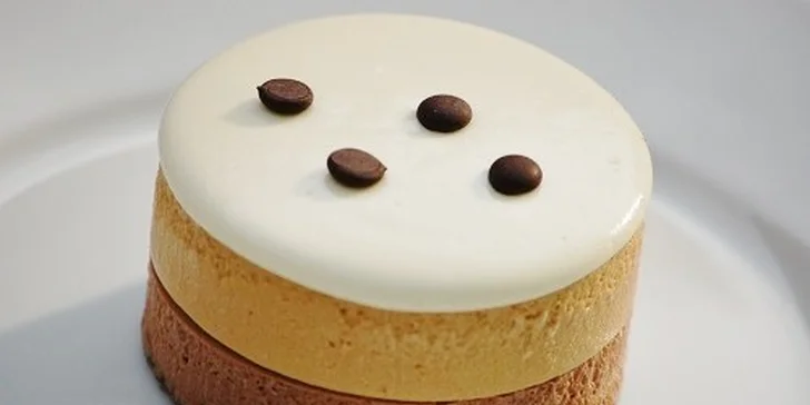 Domáce dezerty v Simo Pastry v centre mesta 