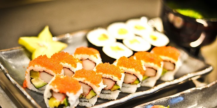 Sushi set (24 kúskov) pre 2 osoby s polievkou a Wakame šalátom