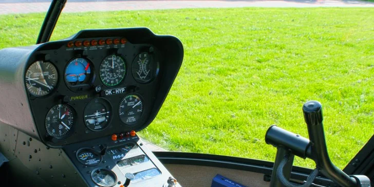 Pilotom vrtuľníka na skúšku. Skvelý darček na Vianoce