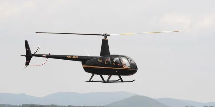 Pilotom vrtuľníka na skúšku. Skvelý darček na Vianoce