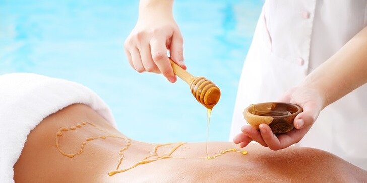 30-minútová medová detoxikačná masáž