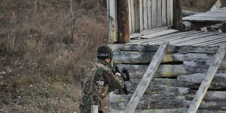 9,99 eur za 3 hodiny paintball-u na profesionálnom ihrisku v Paintball Devils Team! Príďte zažiť pravú vojenskú akčnú hru so zľavou 54 %!