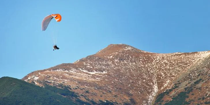Tandemový let na motorovom padáku ponad Liptov alebo Tatry
