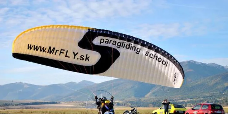 Tandemový let na motorovom padáku ponad Liptov alebo Tatry