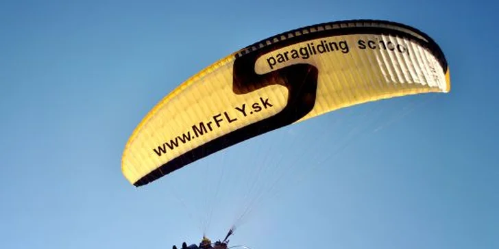 Tandemový let na motorovom padáku ponad Liptov alebo Tatry