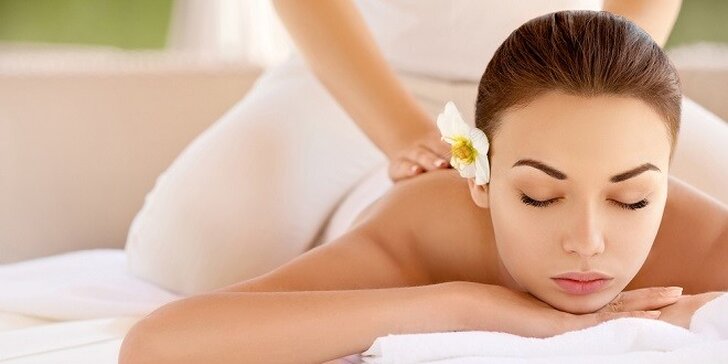 Relaxačná aromaterapeutická olejová masáž celého tela alebo osviežujúca thajská masáž chrbta