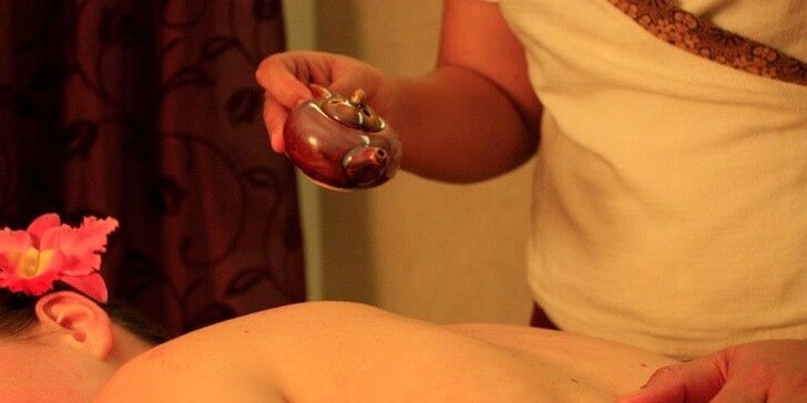Thajská 60-minútová akupresúrna olejová masáž v hoteli Holiday Inn v Trnave