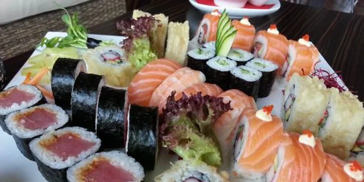 Luxusné sushi menu pre 2 alebo 4 osoby