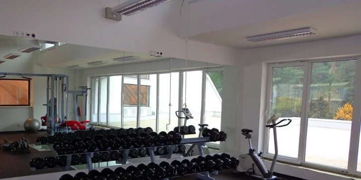 Wellness pobyt v Hoteli ALTIS**** Oravská priehrada s platnosťou aj počas jarných prázdnin, deti do 12 rokov ZDARMA! Celodenný vstup do Aquaparku Meander park Oravice a skipasy v cene!