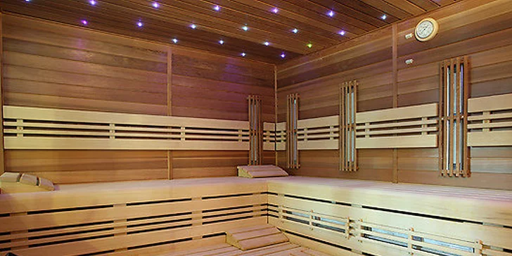 Špičkovo vybavené chaty s wellness pre 8-10 osôb