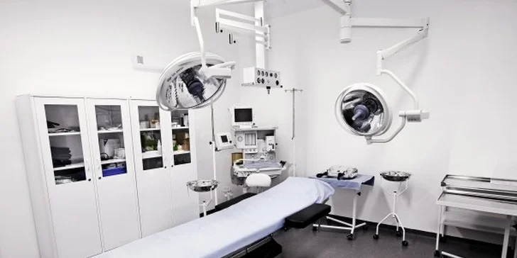 Zväčšenie prsníkov silikónovými implantátmi