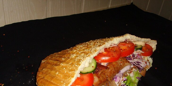 Kurací Döner kebab s hranolkami