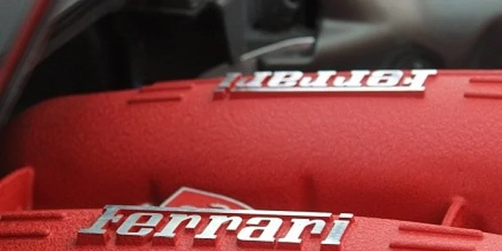 Jazda na Ferrari F 430 alebo Porsche 911 Turbo
