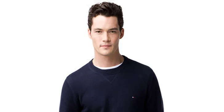 Štýlové svetre Tommy Hilfiger
