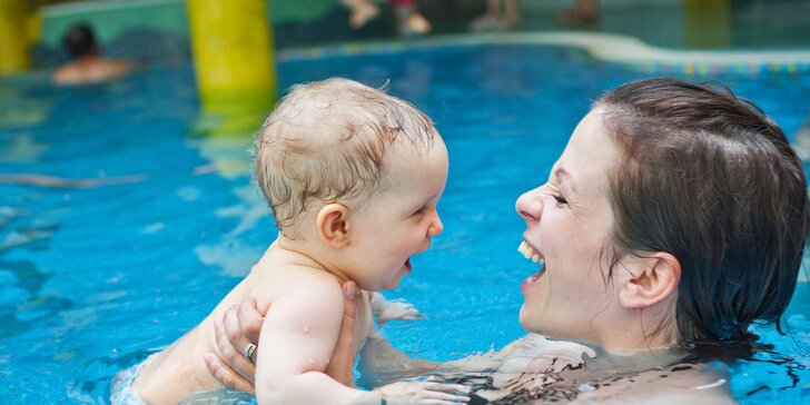 Mesačný kurz plávania pre bábätká