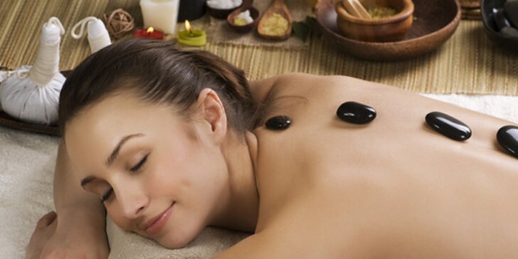 60 minútová celotelová masáž lávovými kameňmi. Podľahnite čaru masáže a objavte uvoľnenie masážou