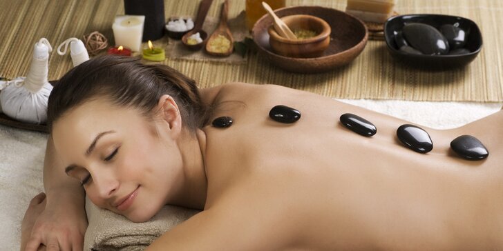 10,90 eur za 90 minútovú masáž lávovými kameňmi v Salóne krásy. Podľahnite čaru masáže  a objavte uvoľnenie masážou s atraktívnou zľavou 69 %!