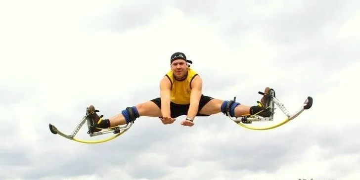 Zábava na skákacích topánkach alebo jazda na offroad segway