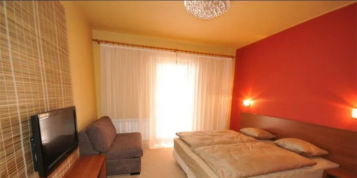Od 42 eur za pobyt pre DVE osoby v LUXUSNÝCH 1-IZBOVÝCH APARTMÁNOCH Tatragolf Mountain Resort **** vo Veľkej Lomnici. Luxus a relax až do neskorého leta vo VYSOKÝCH TATRÁCH so zľavou až  60%!