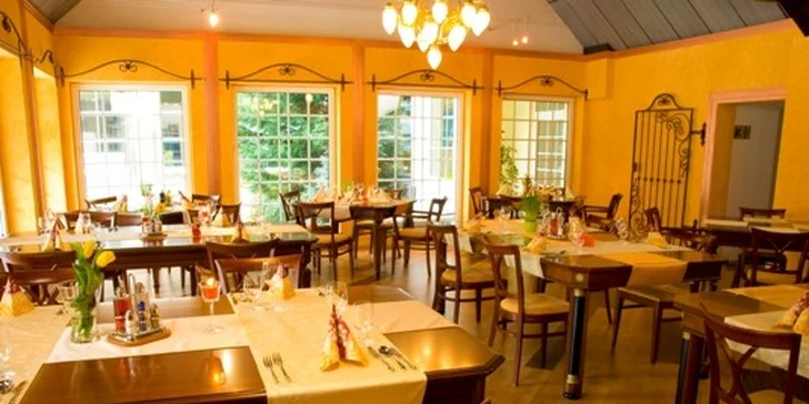 3 chodové menu pre 2 osoby v luxusnej Reštaurácii West