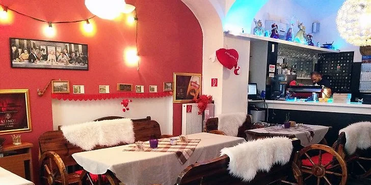 Hovädzí alebo kurací steak s hranolkami