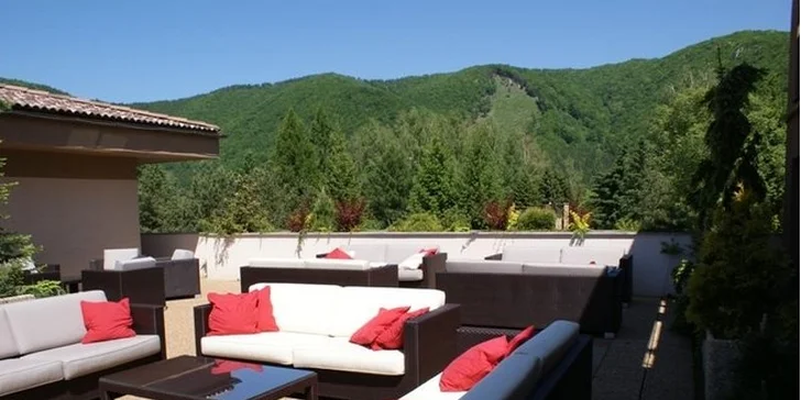 168 eur za wellness pobyt pre DVE OSOBY v Hoteli DIPLOMAT**** Rajecké Teplice. Luxusný oddych v jednom z najkrajších miest Slovenska !
