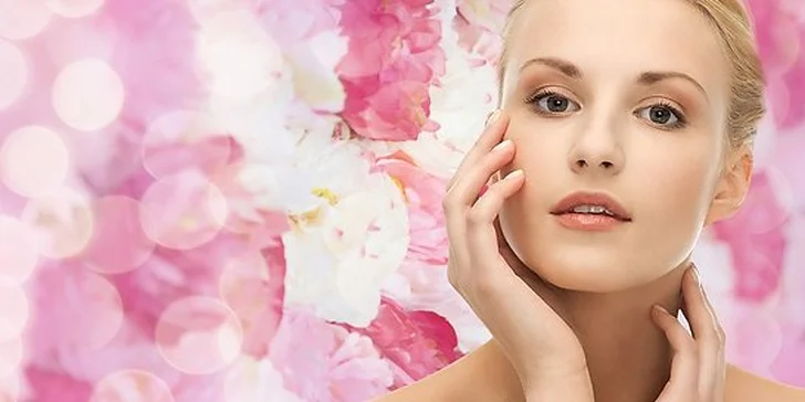 Rozjasnite a hydratujte svoju pleť pomocou kyseliny hyalurónovej a prístroja skin scrubber + BONUS