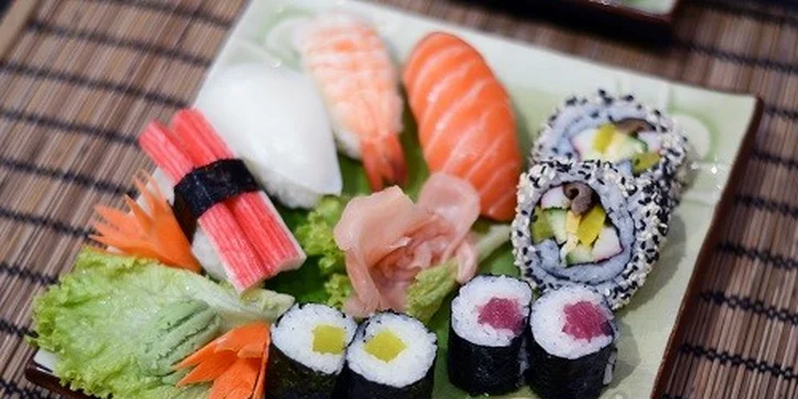 Sushi set (10 alebo 20 kúskov) v Sushi bare Sunshine v Auparku