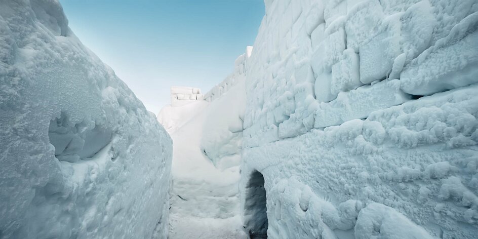 Najväčší snežný labyrint na svete – iba kúsok od slovenských hraníc
