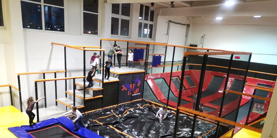 TESTUJEME: Trampolínové centrum JUMP IT UP