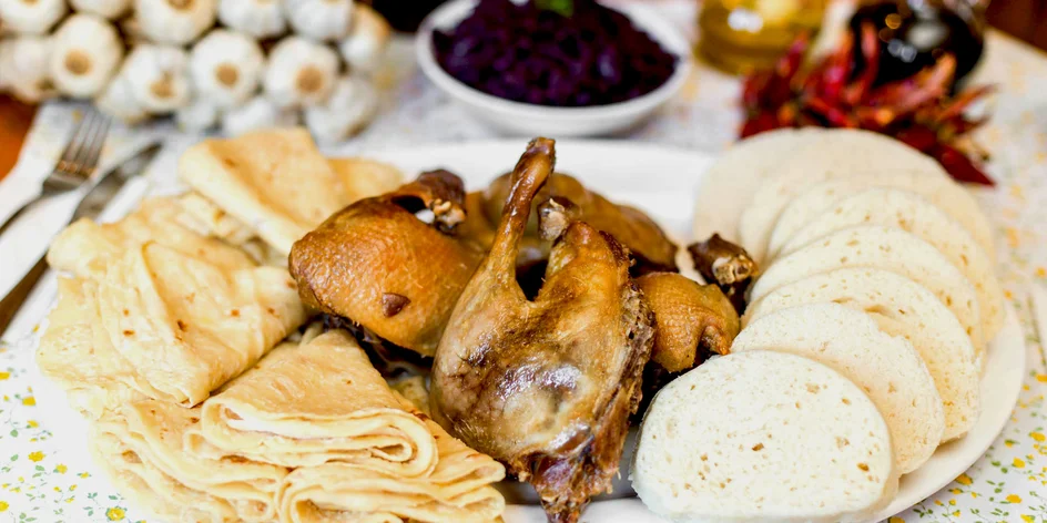 Poctivá, pomaly pečená kačica až pre 4 osoby