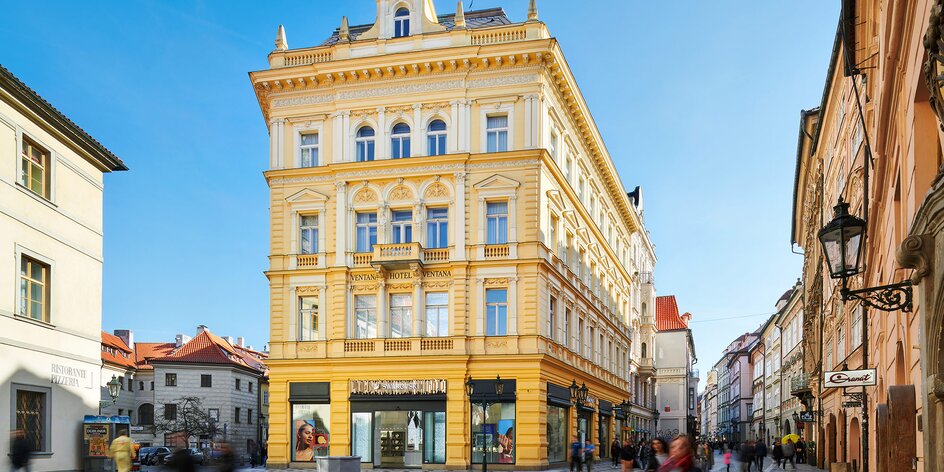 Luxusné zázemie v srdci Prahy: 5* hotel s raňajkami
