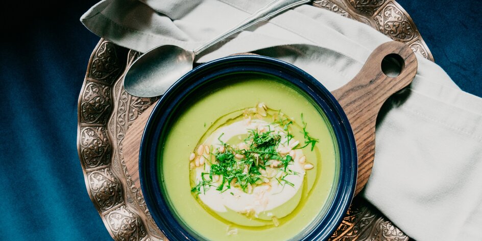 Chutne, zdravo & vegánsky: krémové zeleninové polievky, ktoré zahrejú