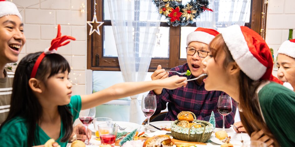 Pečené prasa, KFC či veľrybí tuk: Poznáte tradičné vianočné jedlá z celého sveta?