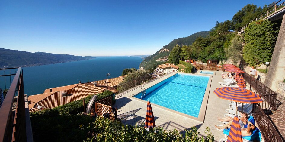 Dovolenka pri Lago di Garda s polpenziou a bazénmi