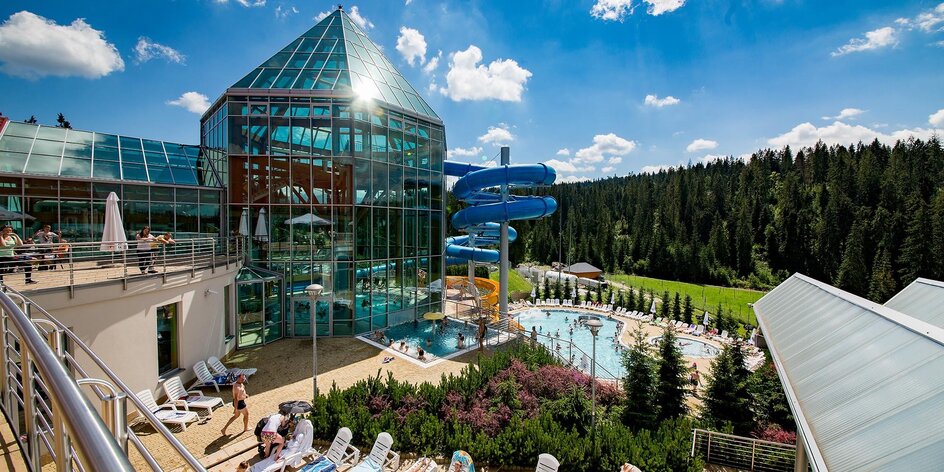 Relax v 4* hoteli s neobmedzeným vstupom do komplexu s 12 bazénmi