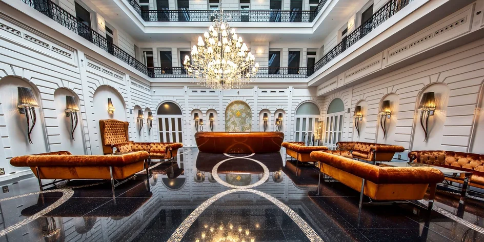 Luxusný hotel v centre Budapešti: raňajky aj neobmedzený vstup do wellness