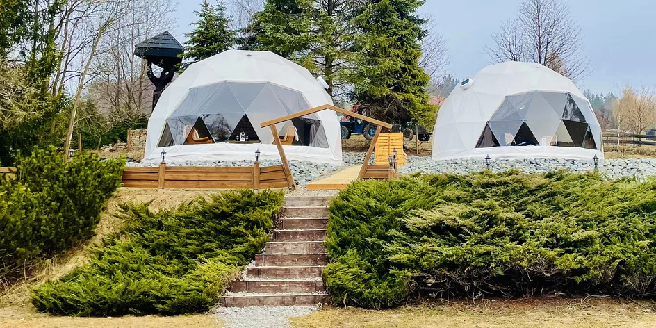 Glamping v Beskydoch s raňajkami v piknikovom koši: sauna a termálny bazén