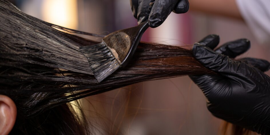 Farbenie vlasov so strihom, Bioplastika alebo Botox pre regeneráciu vlasov