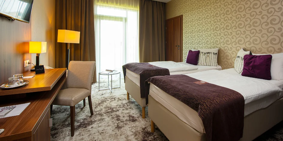 Praktický 4* hotel v Maďarsku v blízkosti nákupného centra M3 Outlet