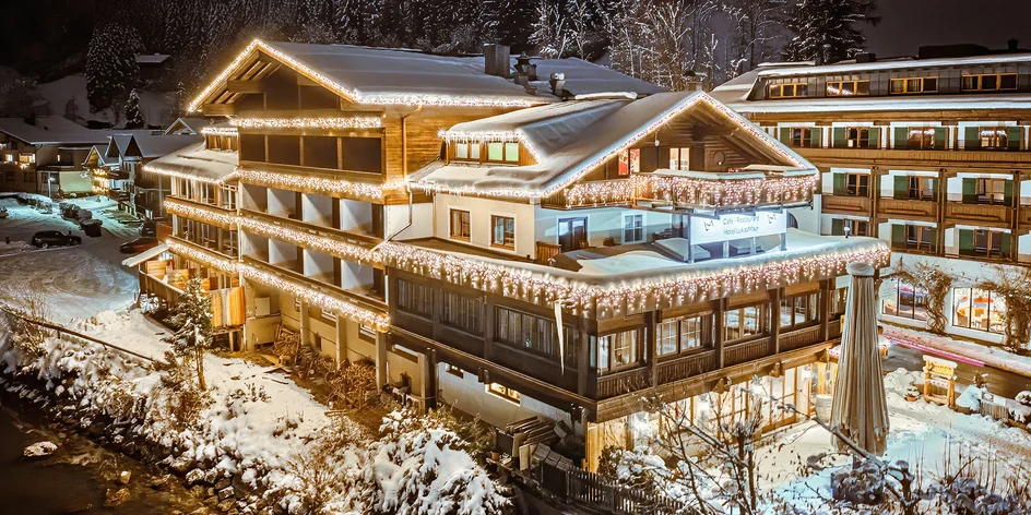 Zell am See: polpenzia, wellness, deti zdarma